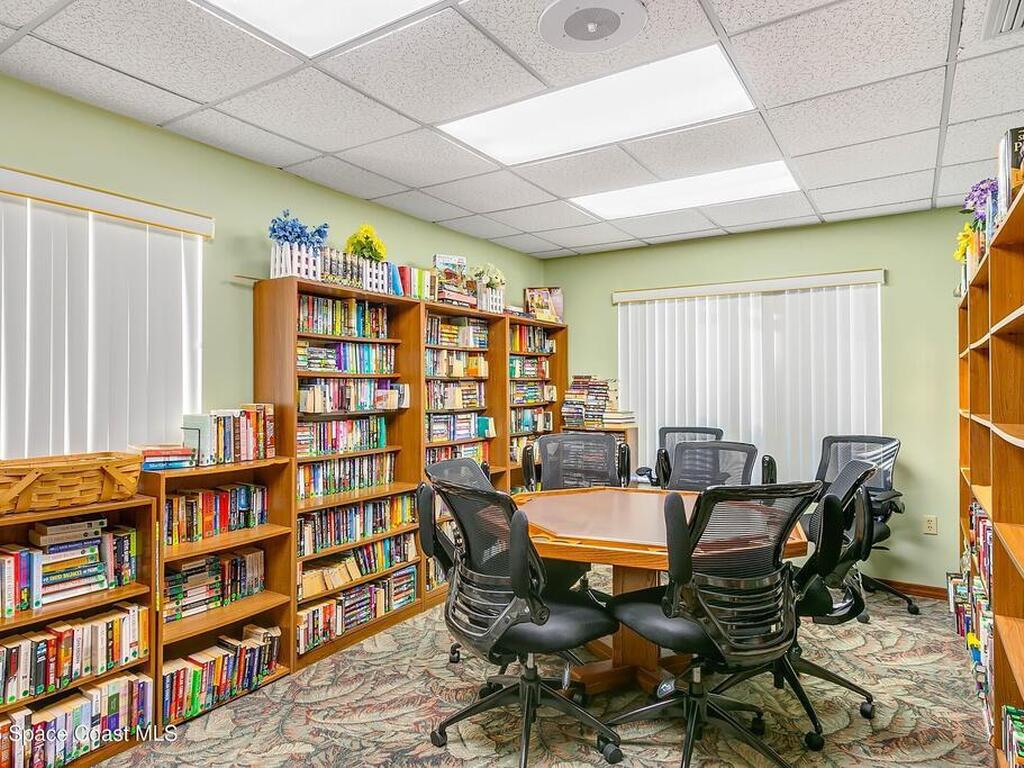 1069 S Fork Circle, Melbourne, FL 32901