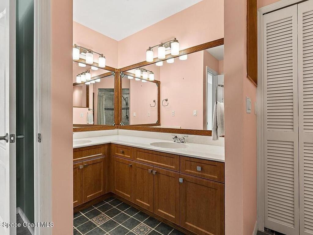 5148 Saint Davids Drive, Vero Beach, FL 32967