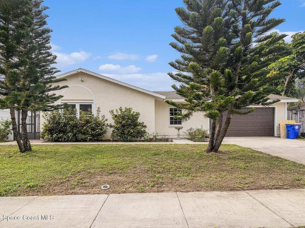 955 Bayberry Lane, Rockledge, FL 32955