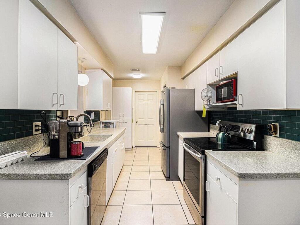 955 Bayberry Lane, Rockledge, FL 32955