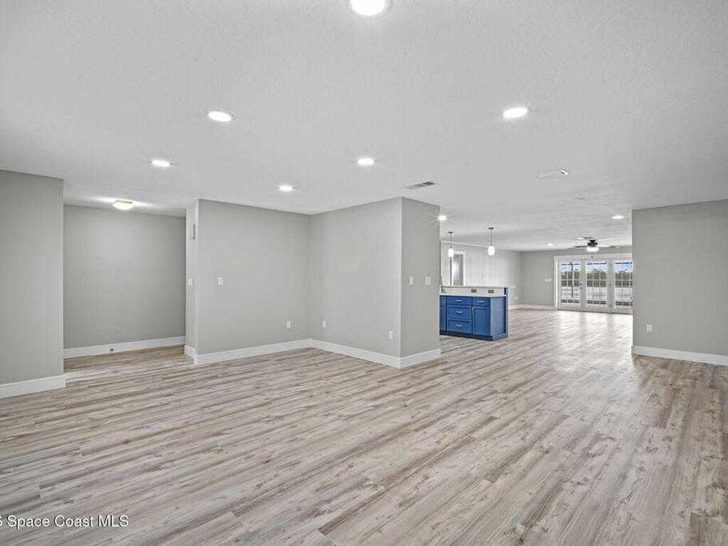 1470 Sykes Creek Drive, Merritt Island, FL 32953