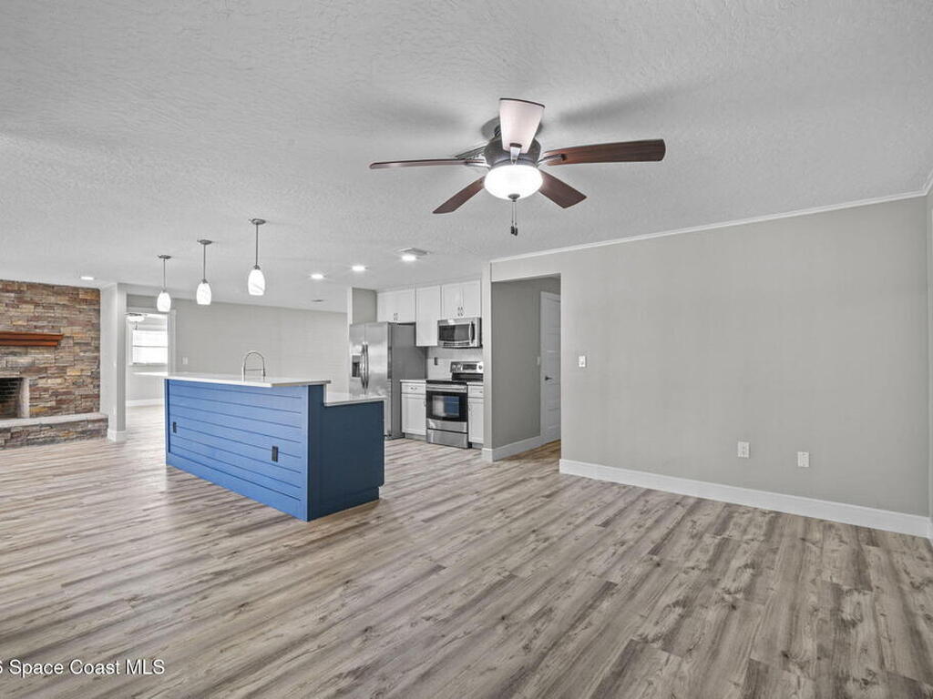 1470 Sykes Creek Drive, Merritt Island, FL 32953