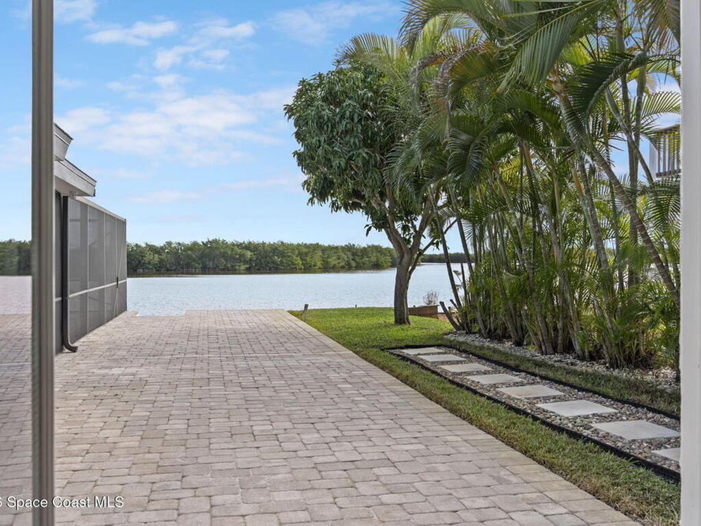 1470 Sykes Creek Drive, Merritt Island, FL 32953