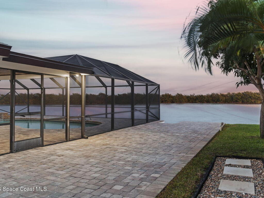 1470 Sykes Creek Drive, Merritt Island, FL 32953