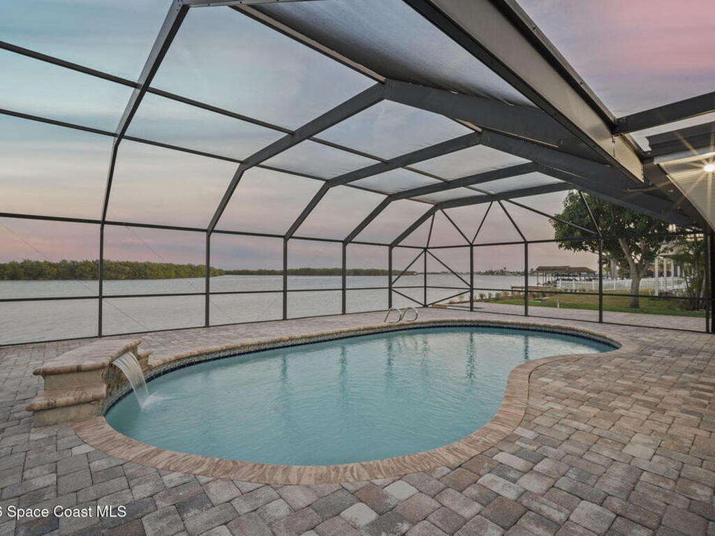 1470 Sykes Creek Drive, Merritt Island, FL 32953