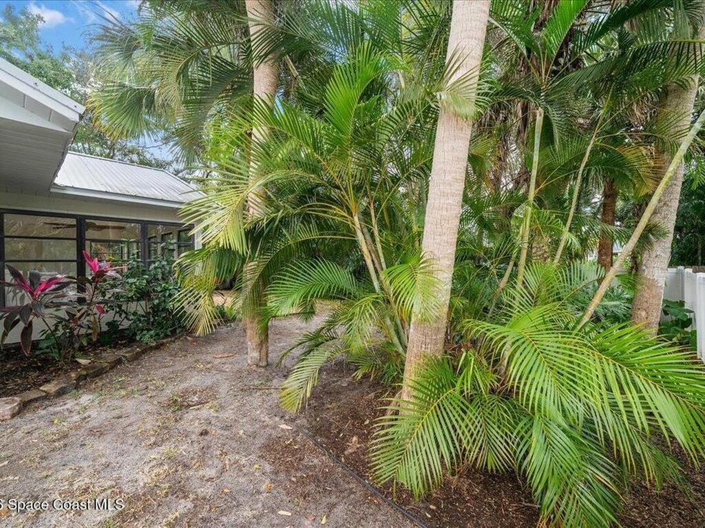 189 Abeto Terrace, Sebastian, FL 32958