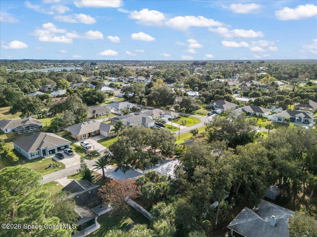 189 Abeto Terrace, Sebastian, FL 32958