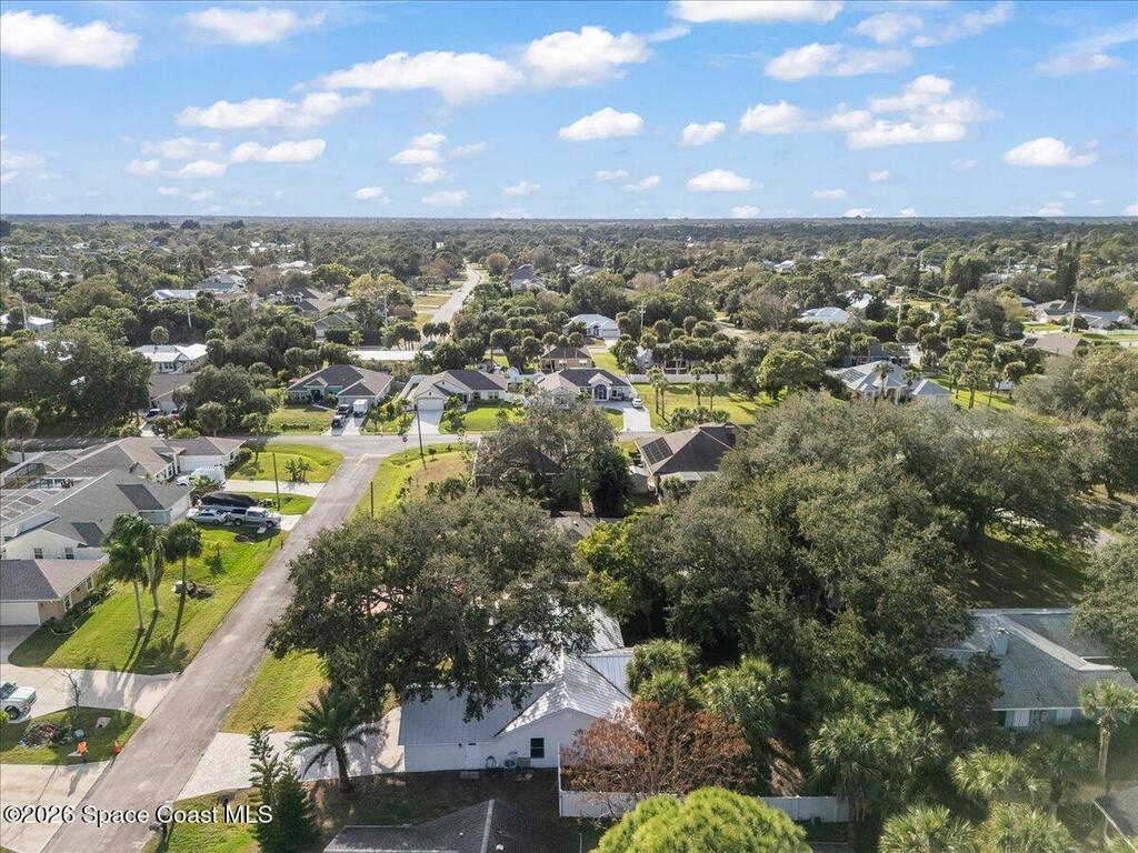189 Abeto Terrace, Sebastian, FL 32958