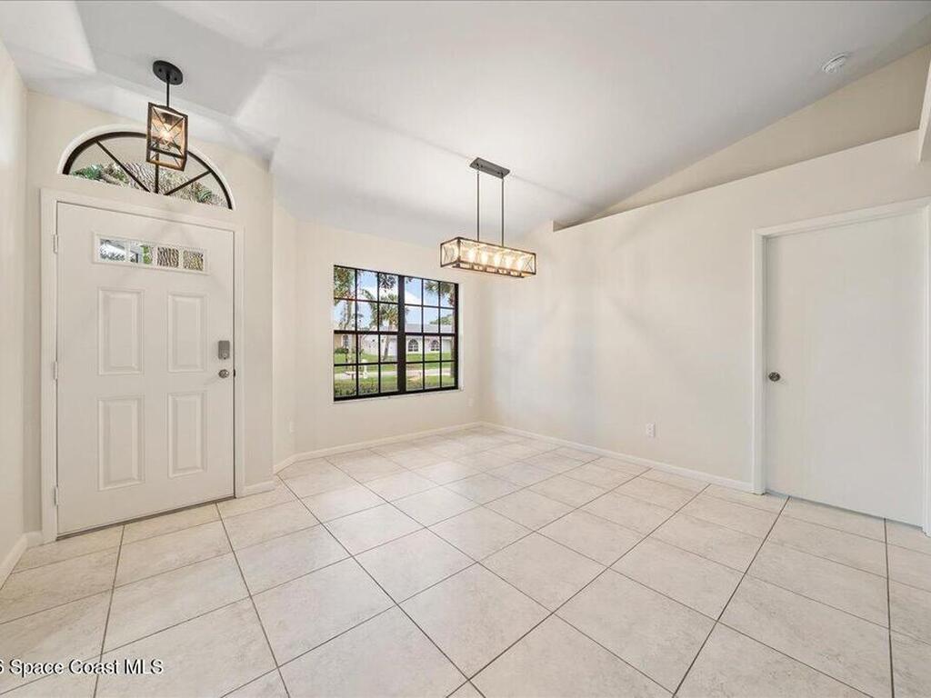 189 Abeto Terrace, Sebastian, FL 32958