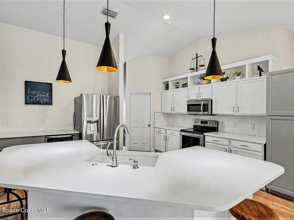 4166 San Ysidro Way, Suntree, FL 32955