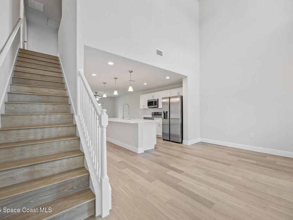 168 Hidden Woods Place, Melbourne, FL 32901