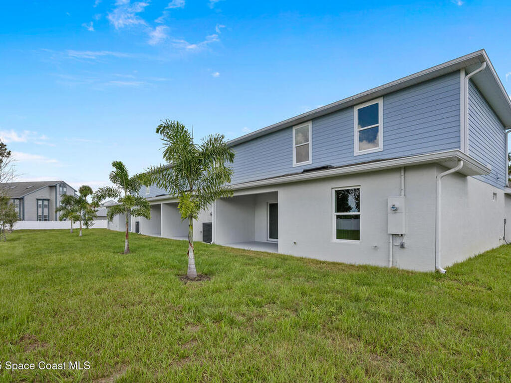 168 Hidden Woods Place, Melbourne, FL 32901