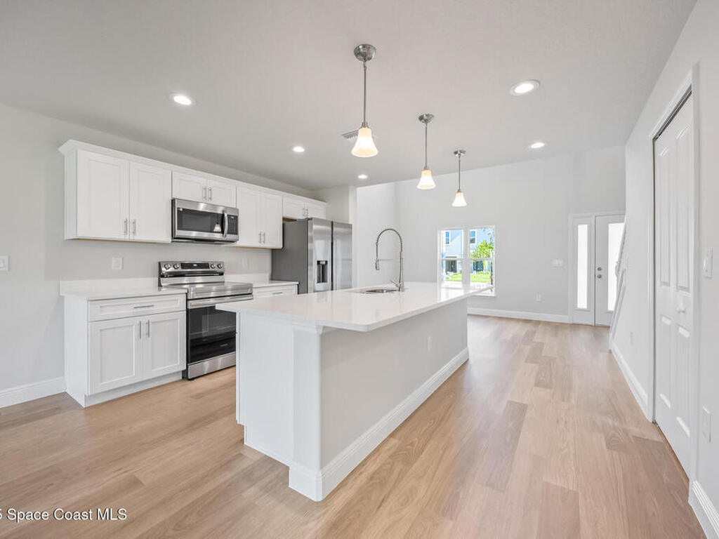 168 Hidden Woods Place, Melbourne, FL 32901