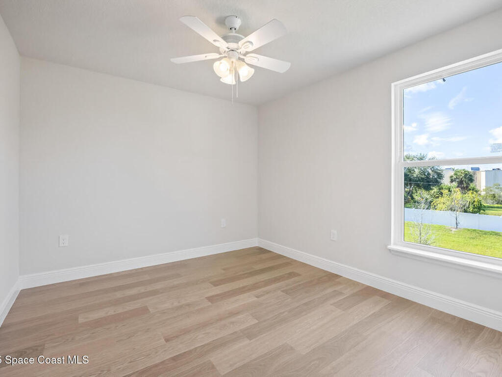 208 Hidden Woods Place, Melbourne, FL 32901