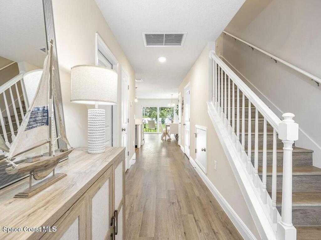 178 Hidden Woods Place, Melbourne, FL 32901