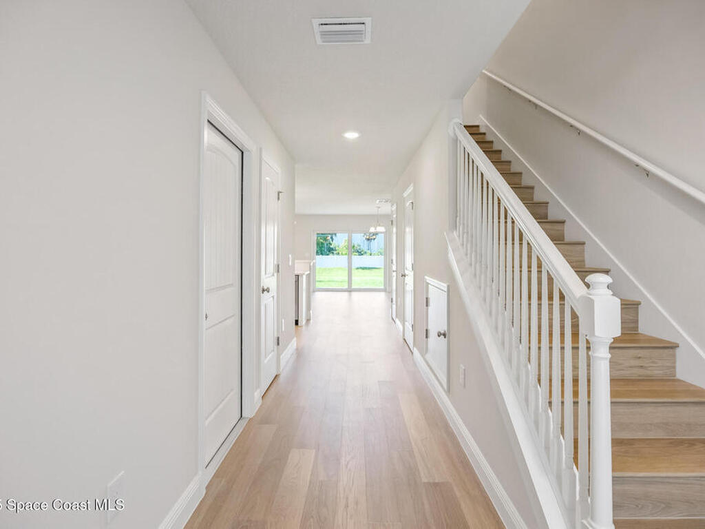 178 Hidden Woods Place, Melbourne, FL 32901