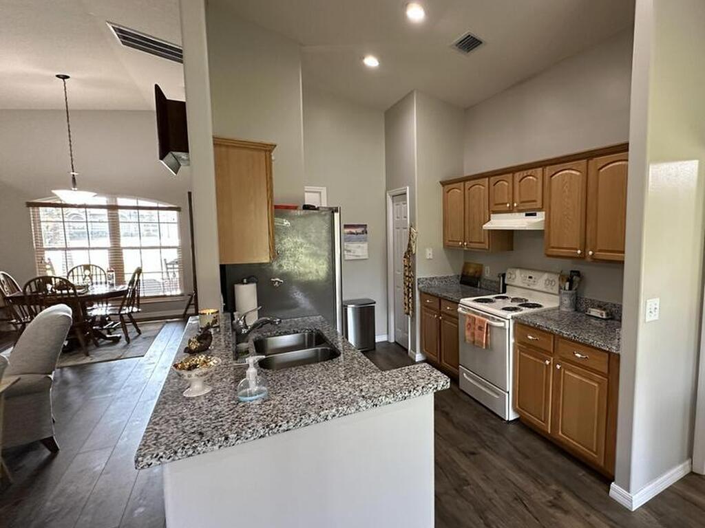 3420 Fox Wood Drive, Titusville, FL 32780