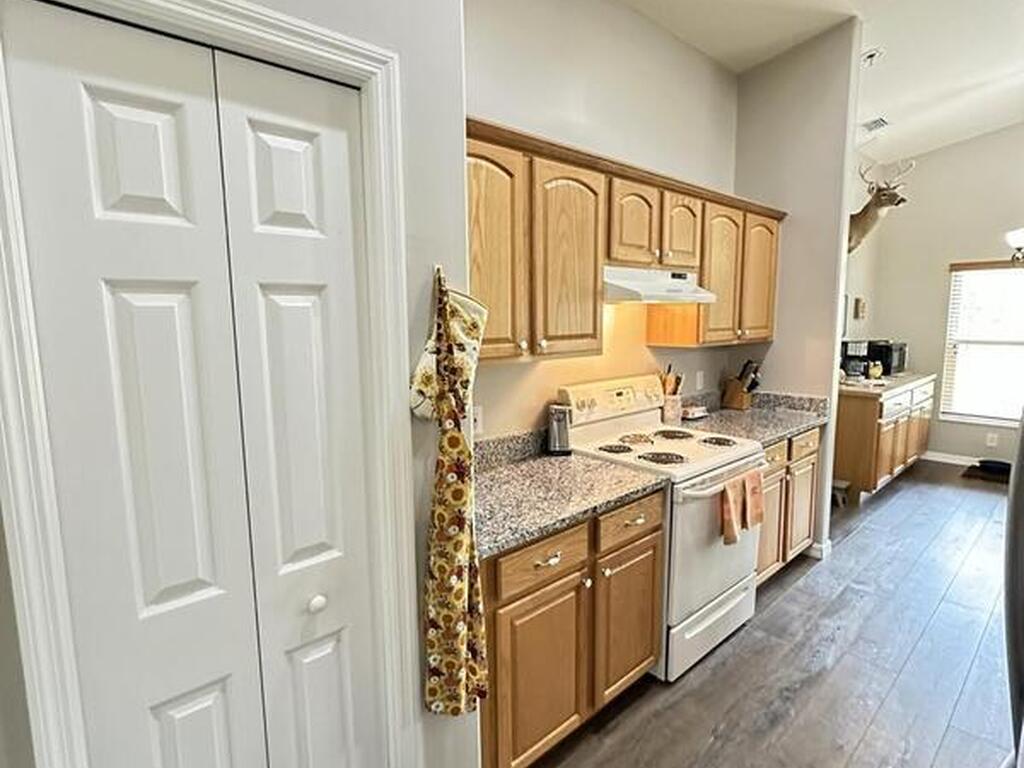 3420 Fox Wood Drive, Titusville, FL 32780