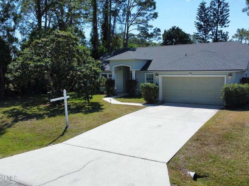 1422 Kaslo Circle, Palm Bay, FL 32907