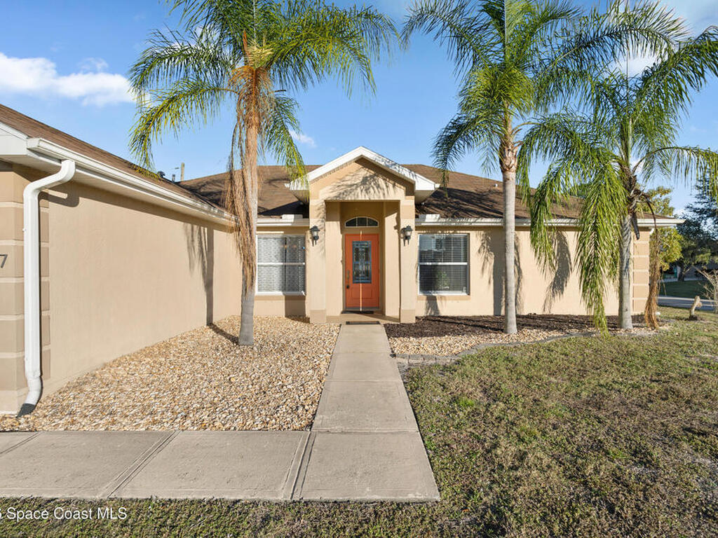 597 Durant Street, Sebastian, FL 32958