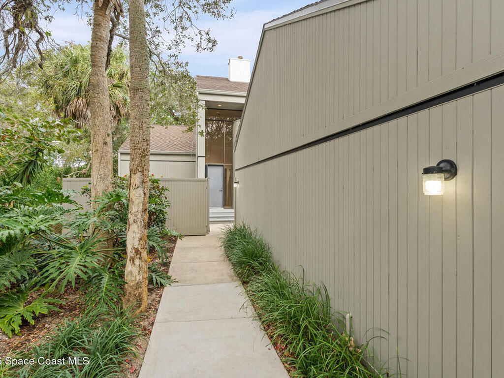 388 Aquarina Boulevard, Melbourne Beach, FL 32951