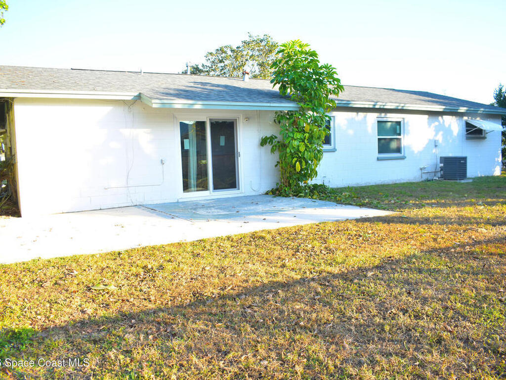 1413 Floyd Drive, Rockledge, FL 32955