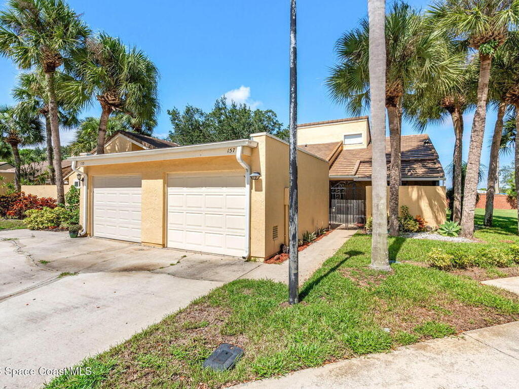 157 Eton Circle, Melbourne, FL 32940