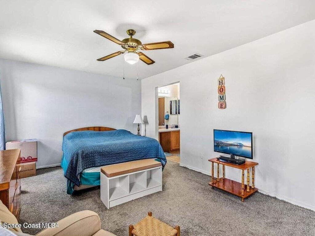 157 Eton Circle, Melbourne, FL 32940