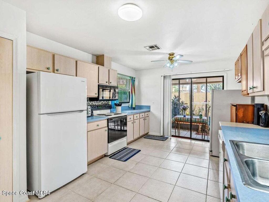 157 Eton Circle, Melbourne, FL 32940