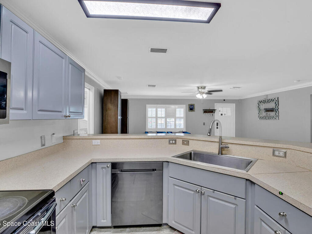 2120 87th Court, Vero Beach, FL 32966