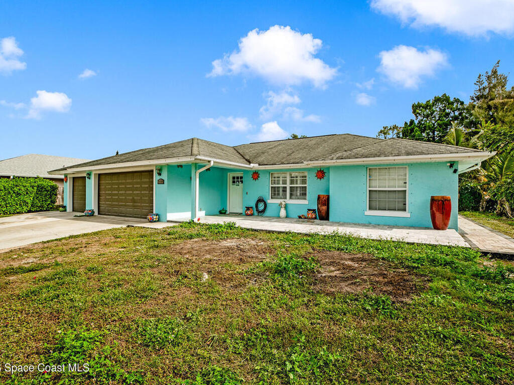 2120 87th Court, Vero Beach, FL 32966