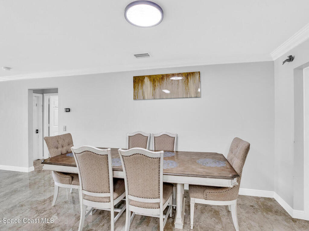 2120 87th Court, Vero Beach, FL 32966