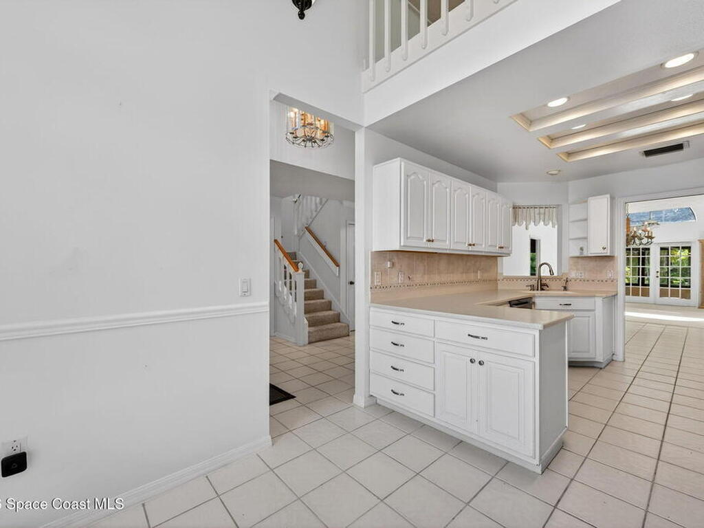 1607 Parkside Place, Indian Harbour Beach, FL 32937