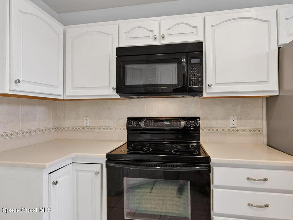 1607 Parkside Place, Indian Harbour Beach, FL 32937