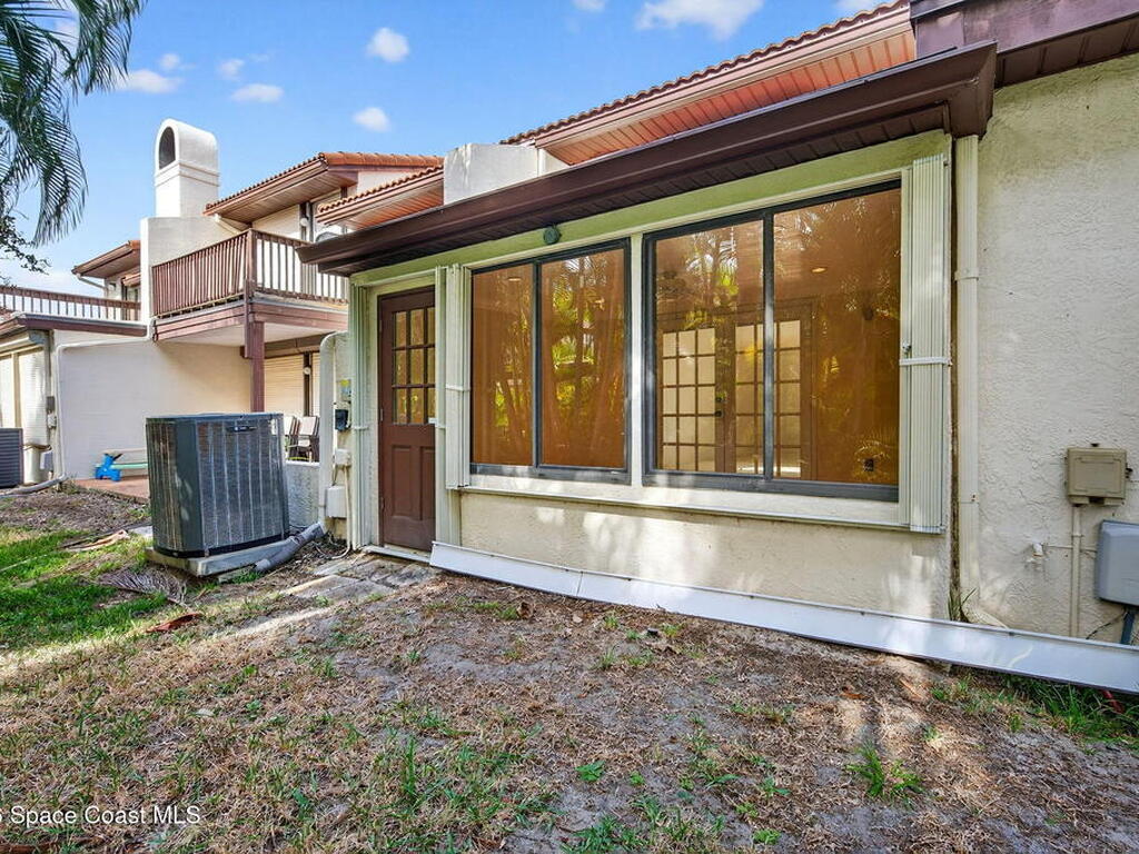 1607 Parkside Place, Indian Harbour Beach, FL 32937