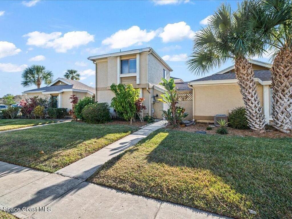 1030 Abada Court, Palm Bay, FL 32905