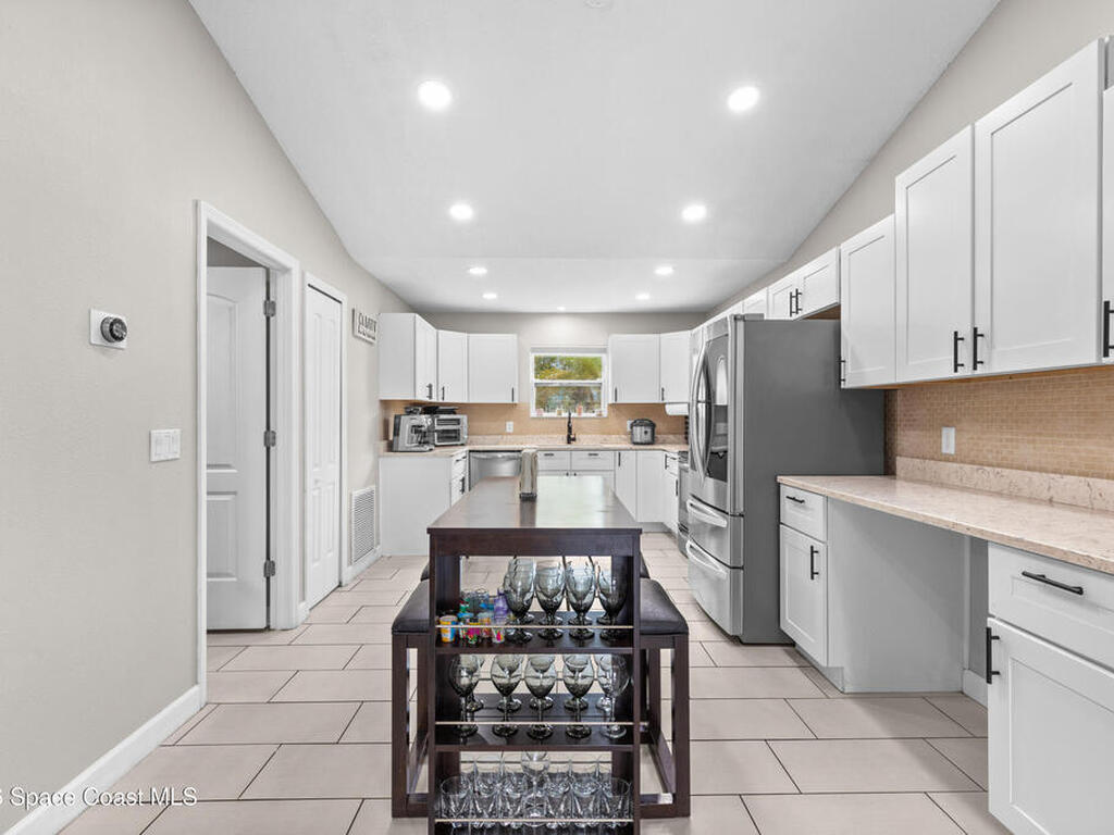 3378 Areca Palm Avenue, Melbourne, FL 32901