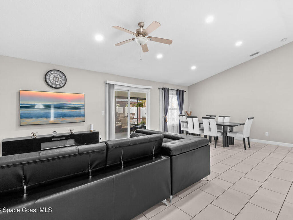 3378 Areca Palm Avenue, Melbourne, FL 32901