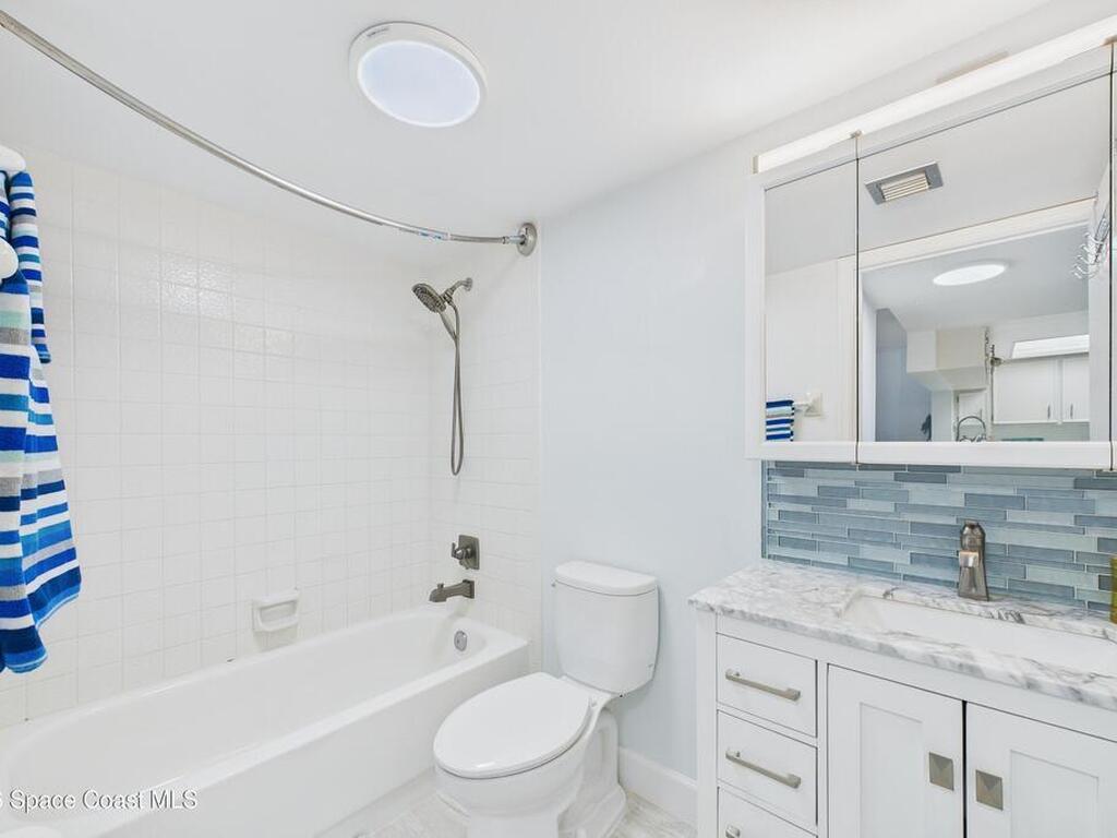 1860 N Atlantic Avenue, Cocoa Beach, FL 32931