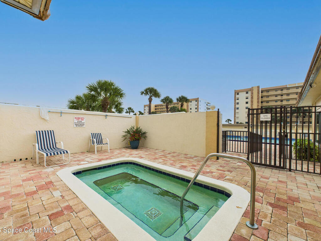 1860 N Atlantic Avenue, Cocoa Beach, FL 32931