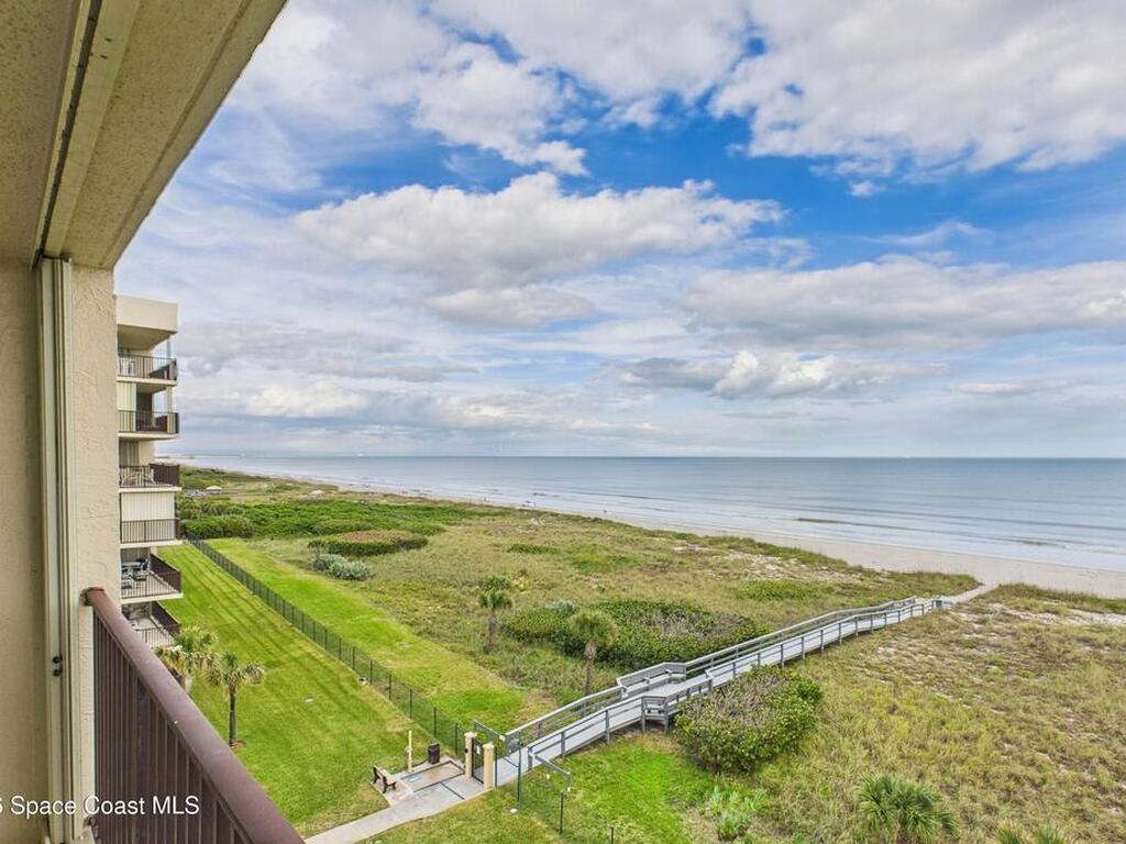 1860 N Atlantic Avenue, Cocoa Beach, FL 32931