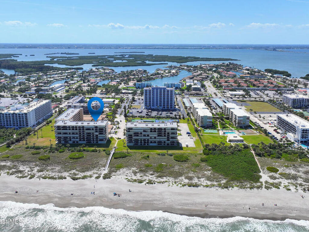 1860 N Atlantic Avenue, Cocoa Beach, FL 32931