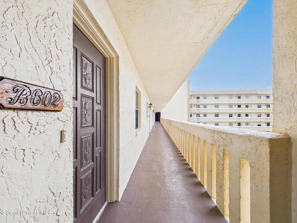 1860 N Atlantic Avenue, Cocoa Beach, FL 32931