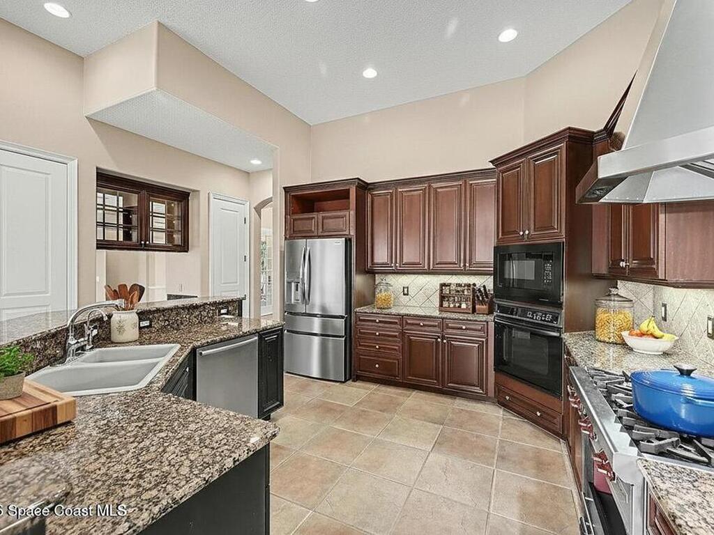 935 Chatsworth Drive, Melbourne, FL 32940