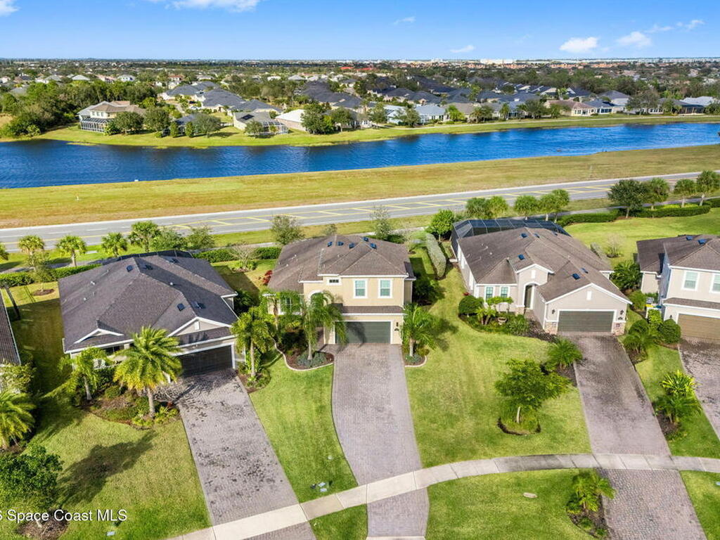 7377 Bluemink Lane, Melbourne, FL 32940
