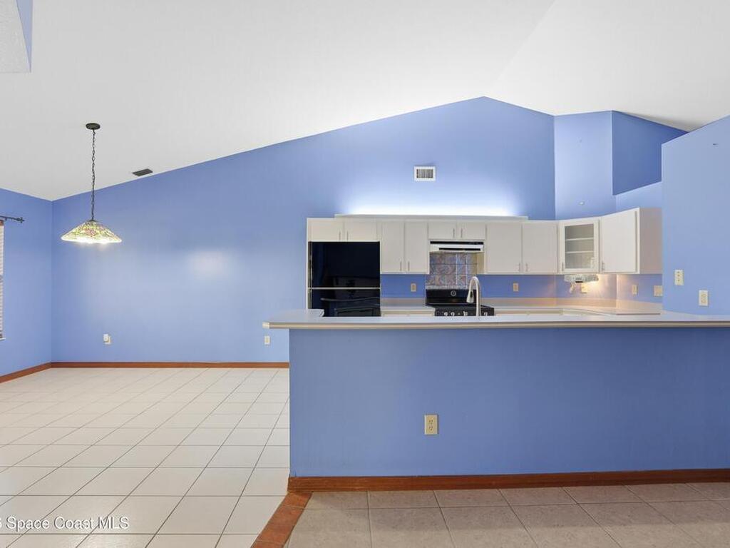 1031 Peacock Avenue, Palm Bay, FL 32907