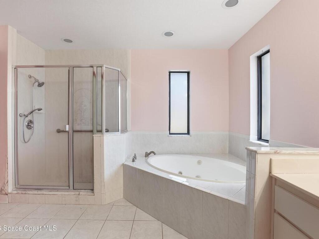 1031 Peacock Avenue, Palm Bay, FL 32907