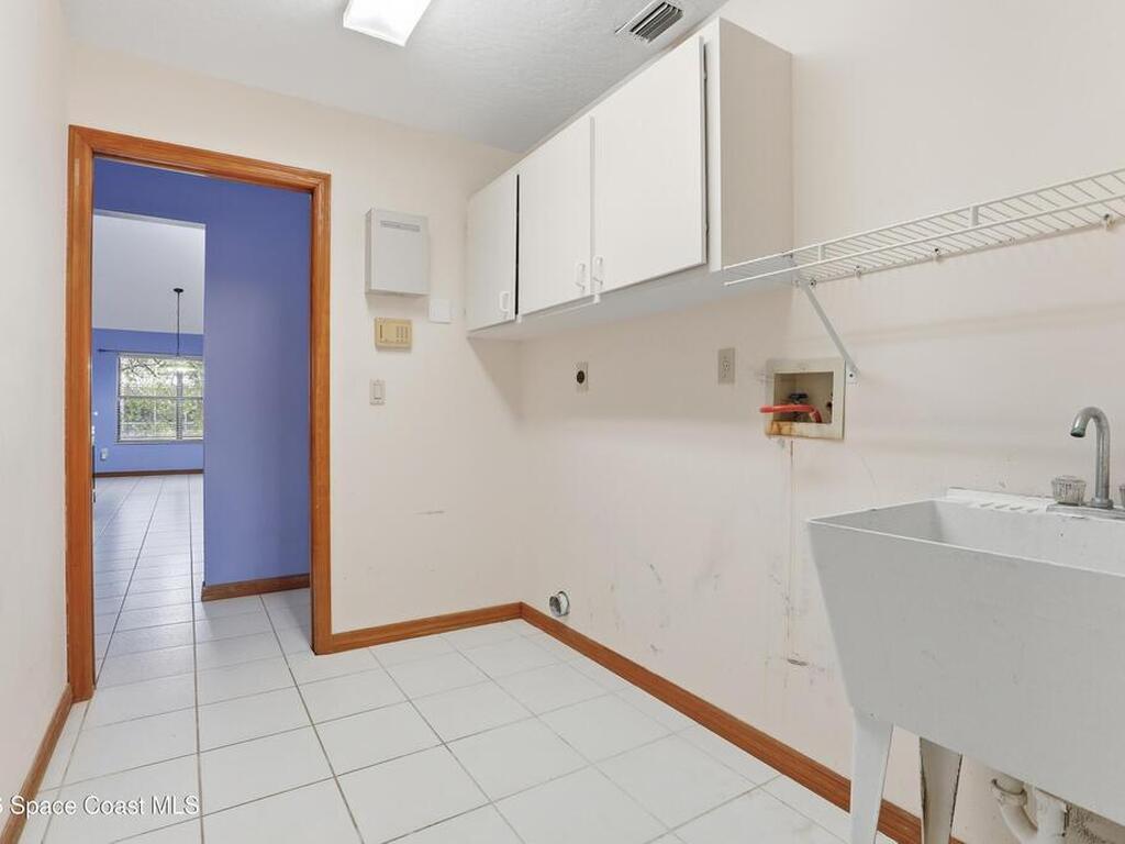 1031 Peacock Avenue, Palm Bay, FL 32907