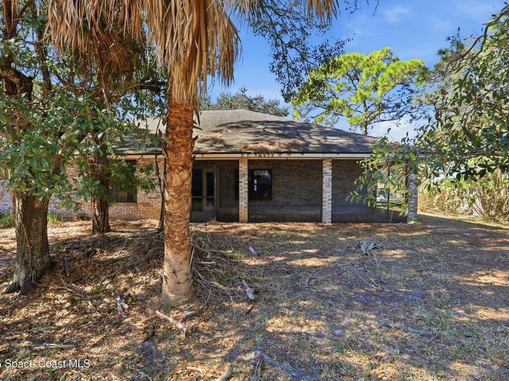 1031 Peacock Avenue, Palm Bay, FL 32907