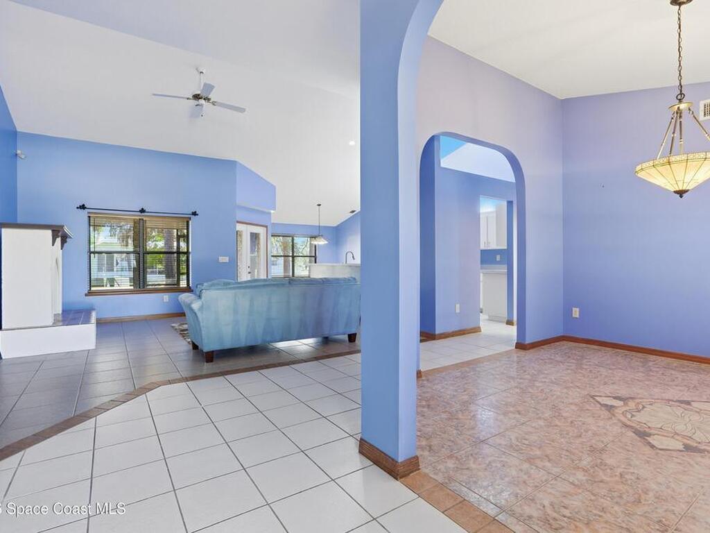 1031 Peacock Avenue, Palm Bay, FL 32907